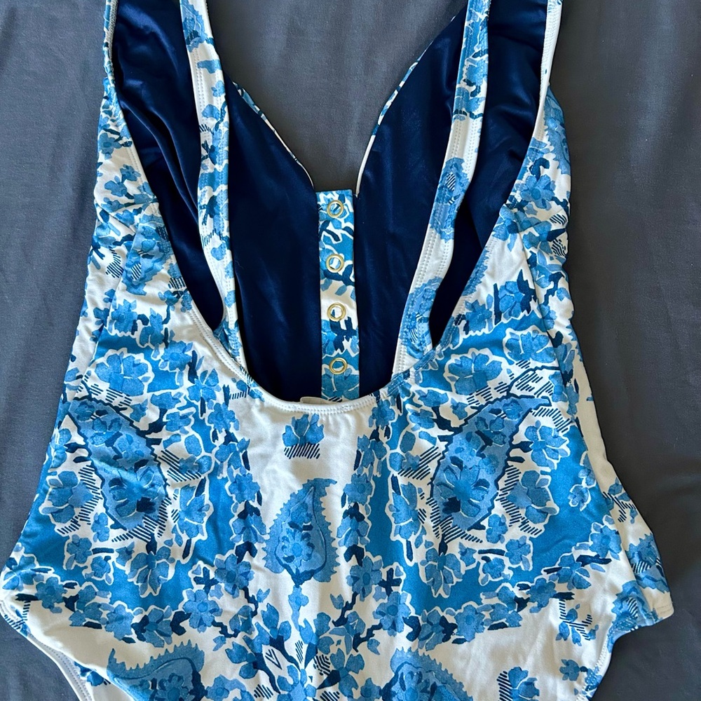 Sezane and YSE Partir avec toi Blue Floral One Piece Swimsuit 8-12 US/ 38Eur - Picture 5 of 11